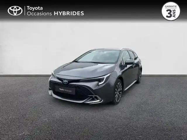 Gris Utilisé 2024 Toyota Corolla Design Break | 28 990 € (Prix assez cher) - Image 1/4