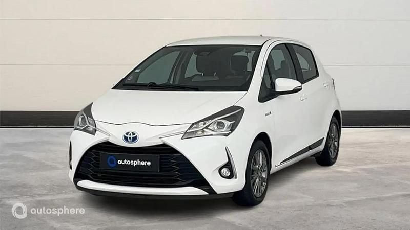 Blanc Utilisé 2018 Toyota Yaris Hybrid Berline | 12 999 € (Prix juste) - Image 1/4