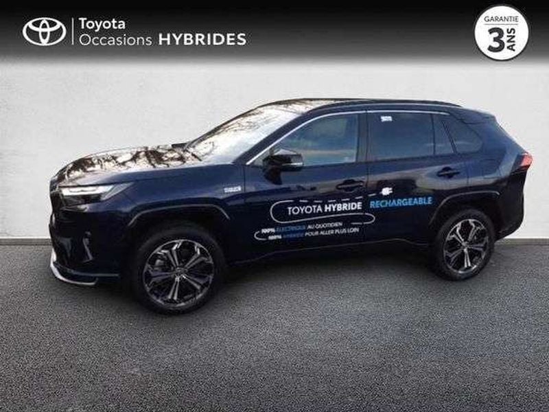 Utilisé 2025 Toyota RAV4 Hybrid SUV | 57 990 € - Image 1/1