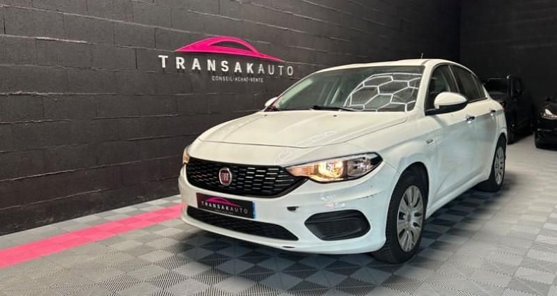 Blanc Utilisé 2016 Fiat Tipo Easy Berline | 7 990 € (Bon prix) - Image 1/4