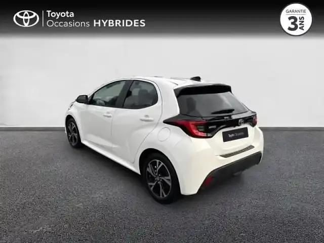 Nouvelle Toyota Yaris Hybrid Design 116 ch (85 kW) 2025 Blanc Berline