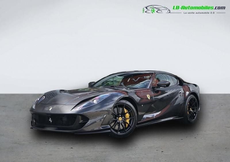 Utilisé 2021 Ferrari 812 Coupé | 411 100 € (Prix juste) - Image 1/4