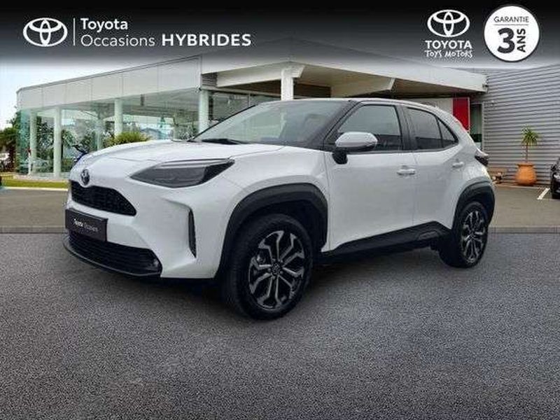Utilisé 2022 Toyota Yaris Hybrid Design | 22 990 € (Prix juste) - Image 1/1