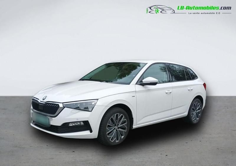 Utilisé 2022 Skoda Scala Citadine | 21 900 € (Prix juste) - Image 1/4