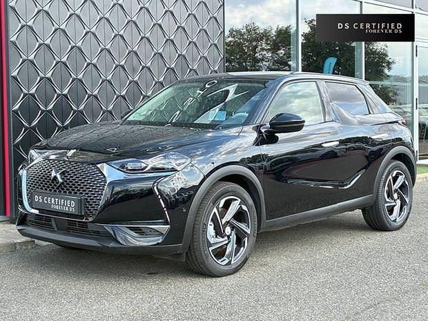 Noir Utilisé 2021 DS Automobiles DS3 Crossback E-Tense Grand Chic SUV | 19 990 € (Prix juste) - Image 1/4