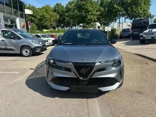 Occasion Alfa Romeo Junior 2025 Gris arese métallisée SUV