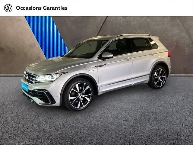 Utilisé 2022 VW Tiguan Exclusive SUV | 31 990 € (Prix juste) - Image 1/4