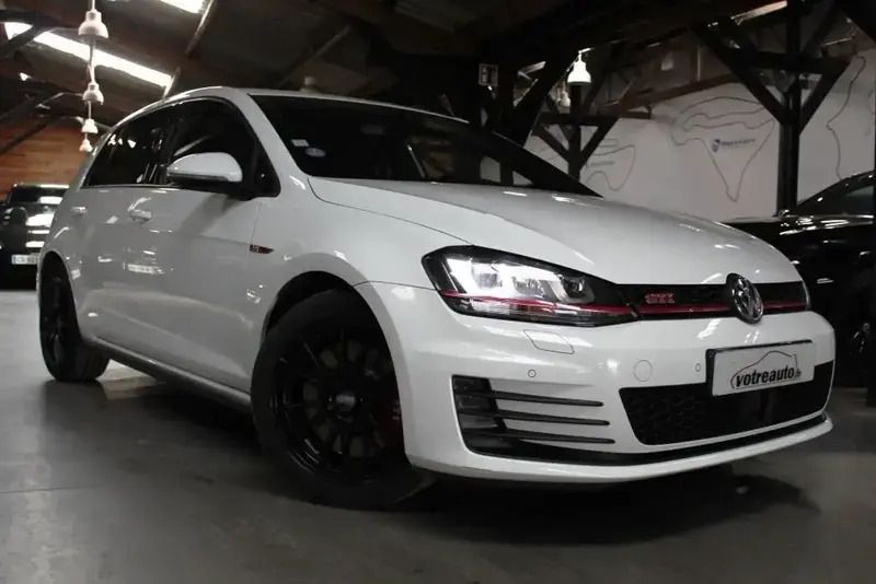 Utilisé 2016 VW Golf VII GTI Berline | 18 900 € - Image 1/4