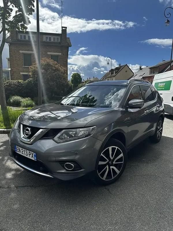 Utilisé 2017 Nissan X-Trail Acenta SUV | 10 500 € (Prix assez cher) - Image 1/4