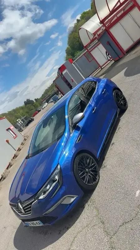 Utilisé 2019 Renault Mégane GT Line GT-Line Berline | 12 000 € - Image 1/4