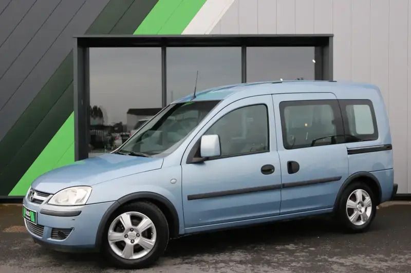 Utilisé 2005 Opel Combo Monospace | 5 490 € - Image 1/4