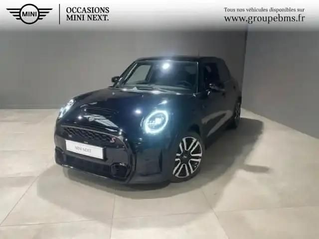 Noir Occasion 2022 Mini Cooper S Premium Citadine | 27 900 € (Prix juste) - Image 1/4