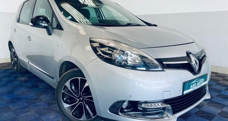 Utilisé 2016 Renault Scénic III Bose Edition Monospace | 8 490 € (Bon prix) - Image 1/4
