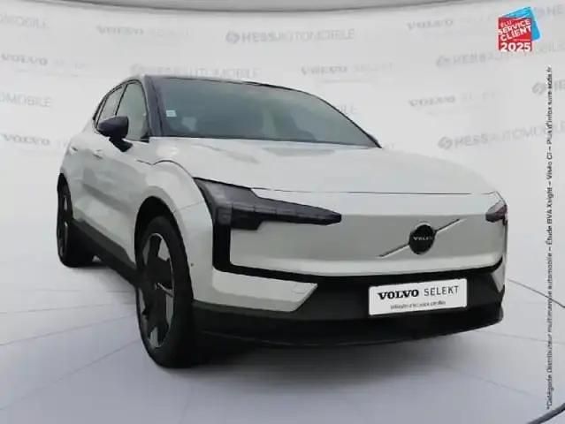 Occasion Volvo EX30 Ultra 200 kW (272 ch) 2024 Blanc cristal métal/toit noir SUV