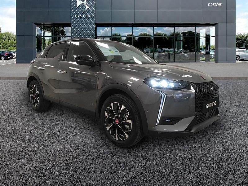 Nouvelle DS Automobiles DS3 131 ch (96 kW) 2025 Gris Citadine