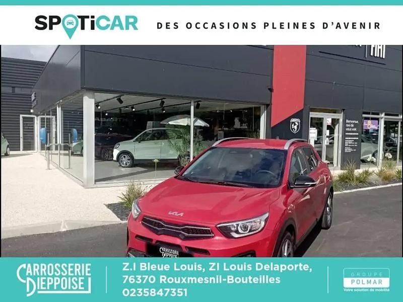 Rouge Utilisé 2024 Kia Stonic GT-Line SUV | 21 480 € (Prix juste) - Image 1/4