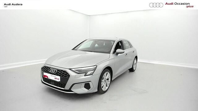 Argent fleuret métallisé Occasion 2022 Audi A3 Design | 27 990 € (Prix juste) - Image 1/4