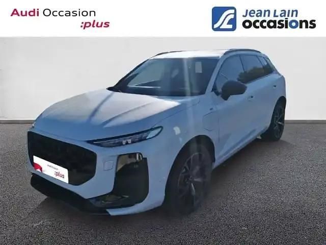 Blanc Occasion 2025 Audi Q3 S-Line SUV | 70 900 € - Image 1/4