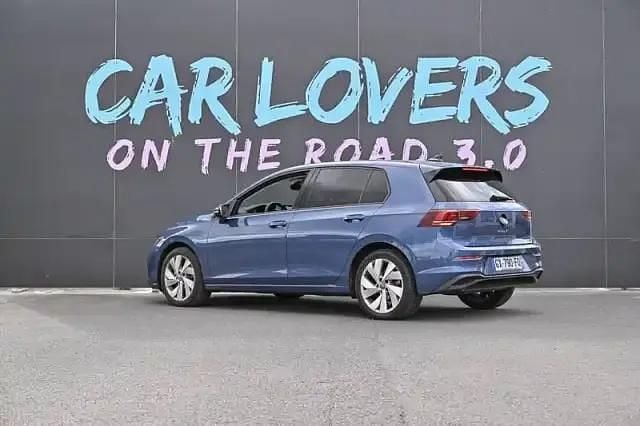 Occasion VW Golf VIII 2024 Bleu Berline