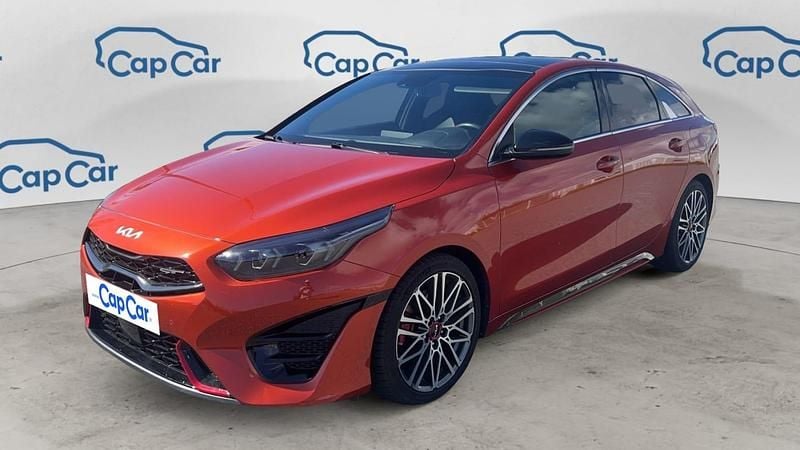 Utilisé 2023 Kia ProCeed GT 2 Citadine | 31 800 € - Image 1/3