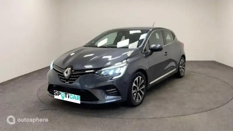 Gris Utilisé 2022 Renault Clio V Intens Berline | 17 799 € (Prix juste) - Image 1/4
