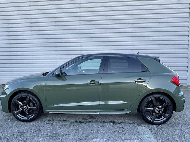 Occasion Audi A1 Sportback S-Line 95 ch (69 kW) 2025 Vert district métallisé gris manhattan métallisé Citadine
