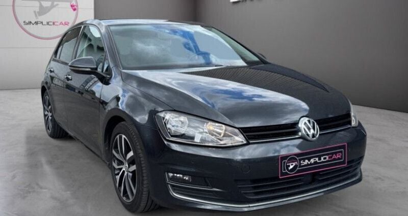 Utilisé 2016 VW Golf VII Allstar Berline | 15 990 € (Prix assez cher) - Image 1/4