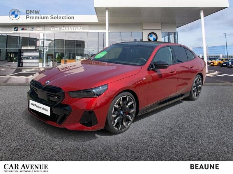 Fire red métallisé Utilisé 2024 BMW i5 Comfort Edition Berline | 85 900 € - Image 1/1