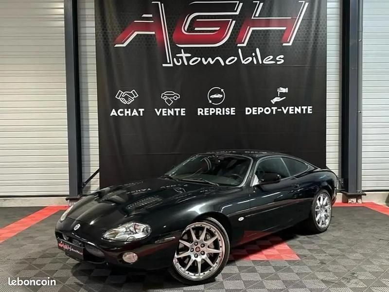 Noir Utilisé 2002 Jaguar XK8 R Coupé | 26 990 € - Image 1/4