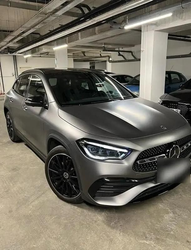 Gris Utilisé 2022 Mercedes GLA250 AMG line SUV | 30 900 € - Image 1/4