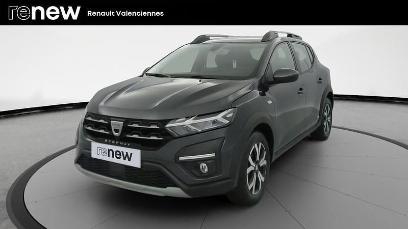 Gris Utilisé 2021 Dacia Sandero Comfort Citadine | 13 499 € (Prix juste) - Image 1/4