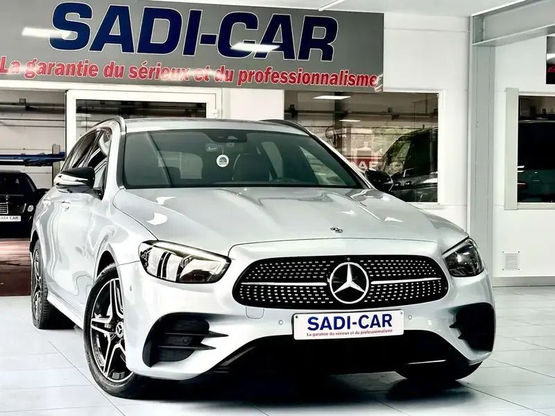 Gris Utilisé 2021 Mercedes E300 AMG line Break | 32 990 € (Prix juste) - Image 1/4