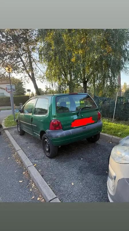 Image 2/4