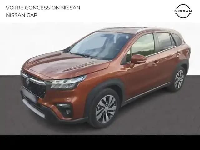 Prem canyon brown métallisé Utilisé 2023 Suzuki SX4 S-Cross Style SUV | 22 980 € - Image 1/4