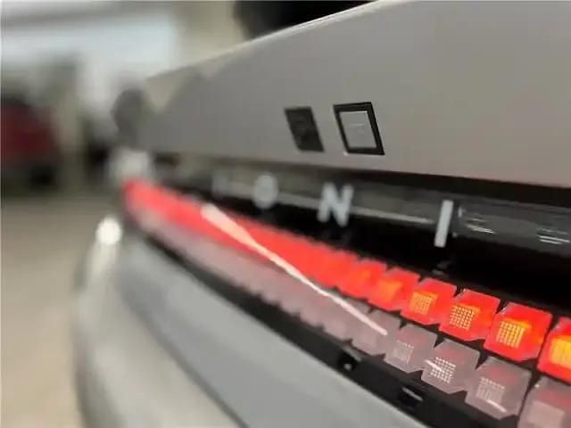 Gris Occasion 2023 Hyundai Ioniq 6 Berline | 56 490 € - Image 1/4