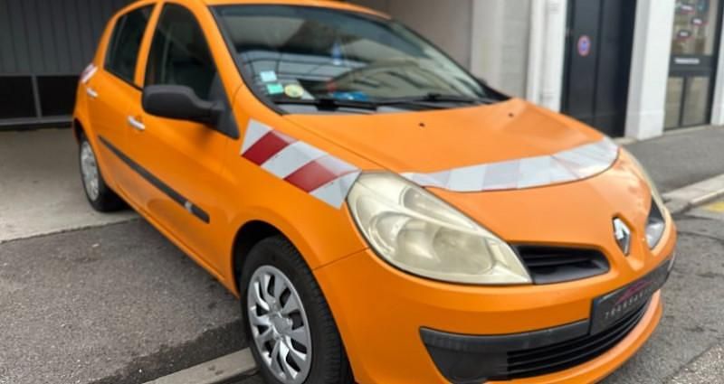Occasion Renault Clio III Dynamique 86 ch (63 kW) 2008 Citadine