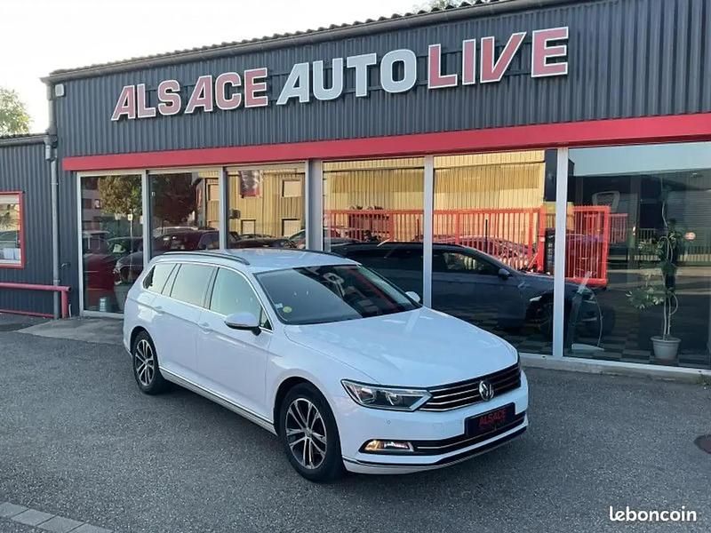 Blanc Occasion 2018 VW Passat Break | 20 990 € (Prix assez cher) - Image 1/4