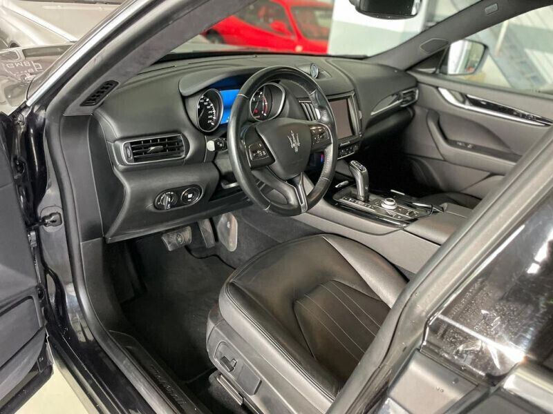 Occasion Maserati Levante 275 ch (202 kW) 2019 Noir SUV