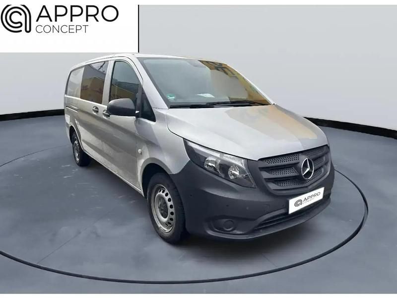 Gris Utilisé 2020 Mercedes Vito Monospace | 30 500 € (Bon prix) - Image 1/4