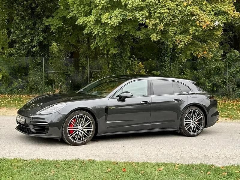 Gris Utilisé 2021 Porsche Panamera Sport Turismo Berline | 84 990 € (Prix assez cher) - Image 1/4