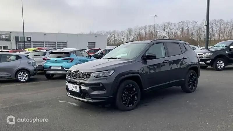 Utilisé 2023 Jeep Compass Night Eagle SUV | 24 999 € - Image 1/4