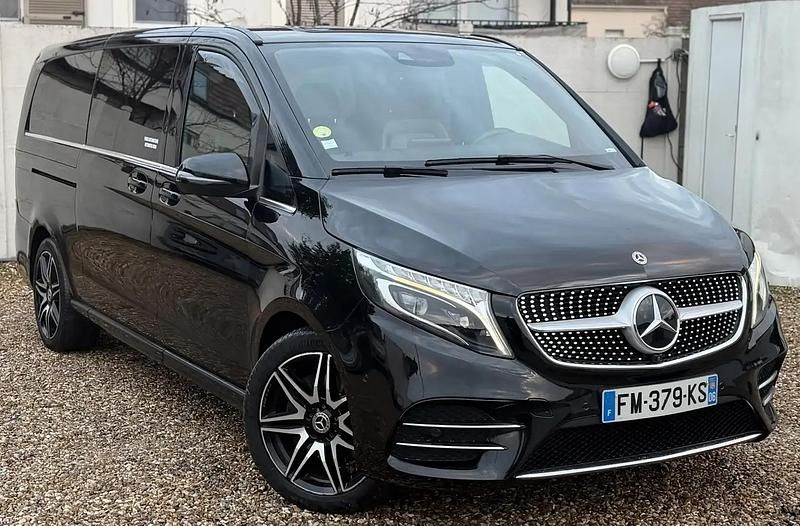 Occasion 2020 Mercedes V300 AMG Monospace | 32 500 € - Image 1/4