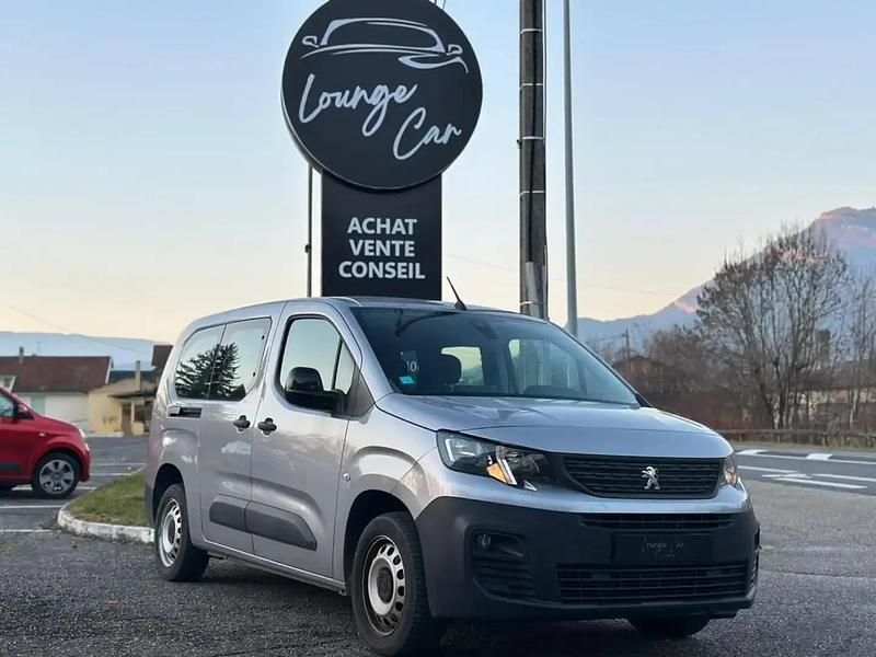 Occasion Peugeot Partner 103 ch (75 kW) 2023 Gris Monospace