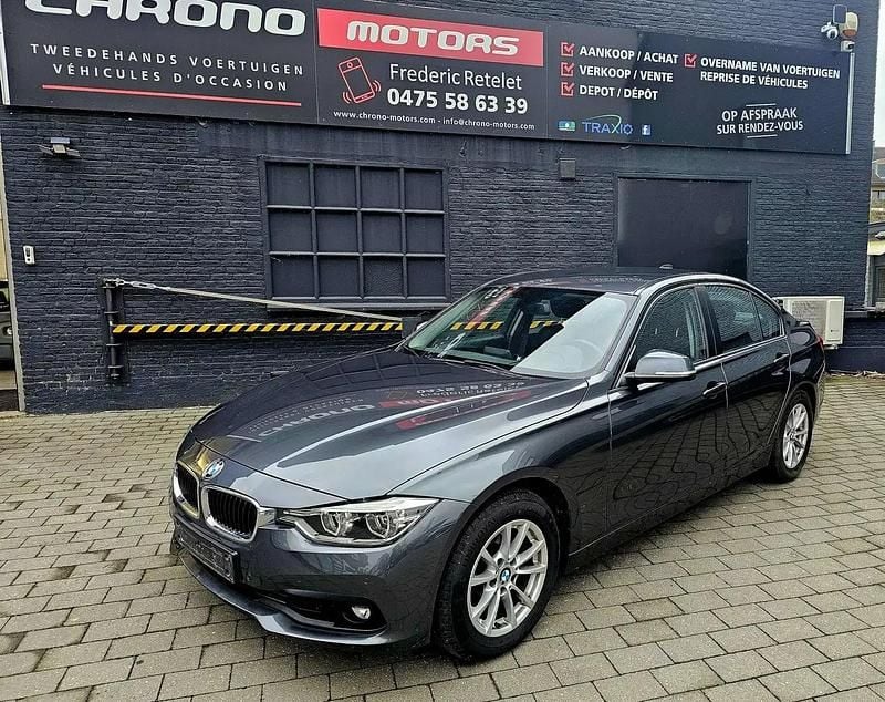 Gris Occasion 2018 BMW 318 Berline | 14 499 € (Super prix) - Image 1/4