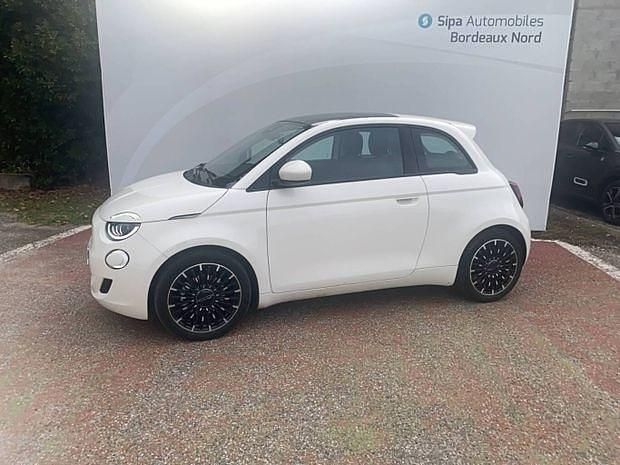Blanc Utilisé 2022 Fiat 500e Citadine | 15 990 € (Prix juste) - Image 1/4