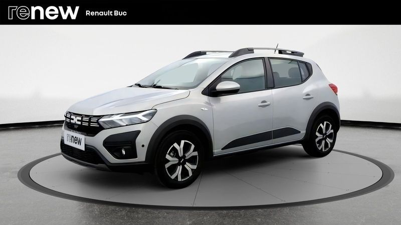 Gris Utilisé 2024 Dacia Sandero Citadine | 14 990 € (Bon prix) - Image 1/3