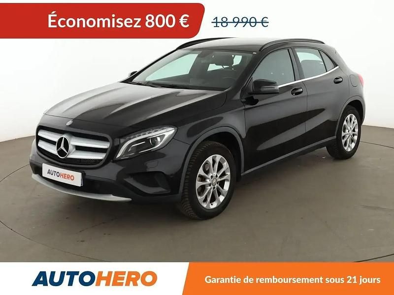 Noir Occasion 2015 Mercedes GLA200 SUV | 18 190 € (Prix juste) - Image 1/2