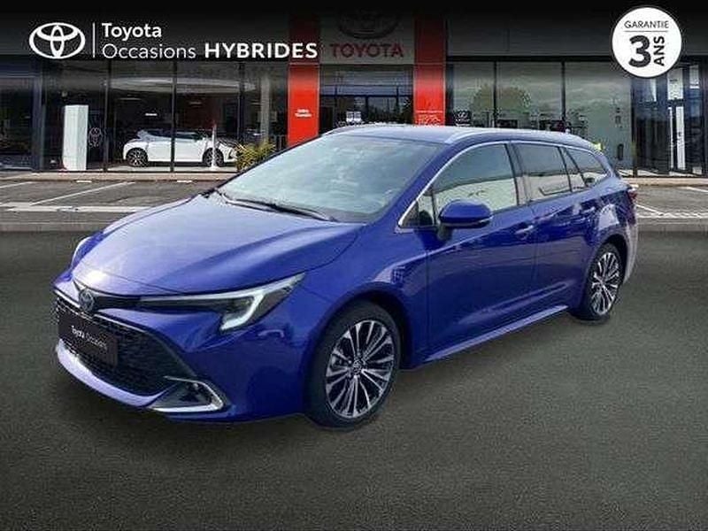 Utilisé 2024 Toyota Corolla Design | 27 990 € (Prix juste) - Image 1/1