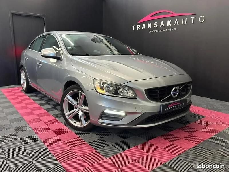 Gris Occasion 2013 Volvo S60 R-Design Berline | 10 490 € - Image 1/4