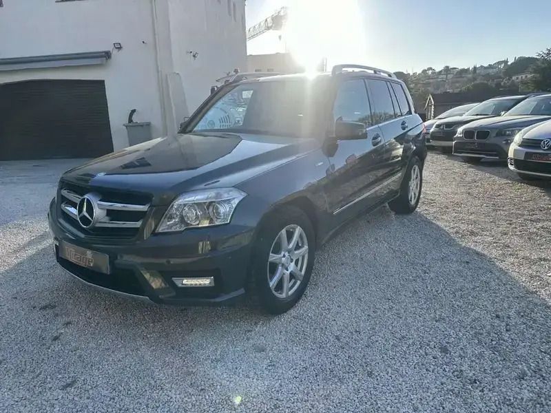 Gris Utilisé 2011 Mercedes GLK220 SUV | 13 500 € - Image 1/4